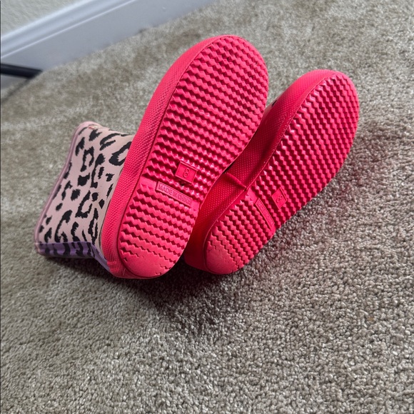 Hunter Pink and Black Leopard Print Boots 9/10 - Picture 3 of 7